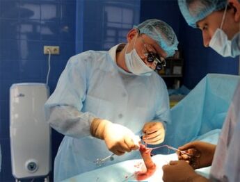 Operacija povećanja penisa koju obavljaju kirurzi